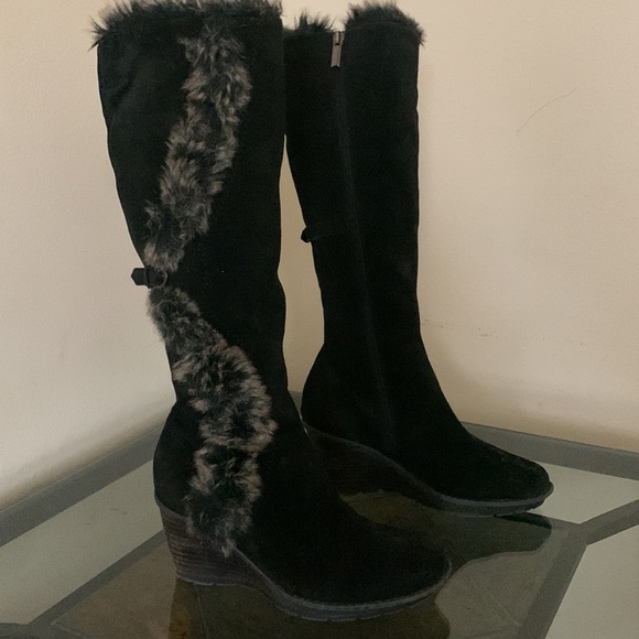 AQUATALIA by Marvin K/ ITALIAN Tall Fur Lined Suede Platform Wedge Boots - Picture 13 of 13
